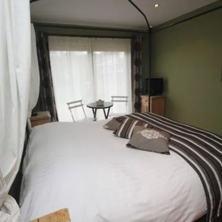 Comme A La Ferme 3*
