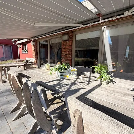 Comme A La Ferme Bed and breakfast 3*